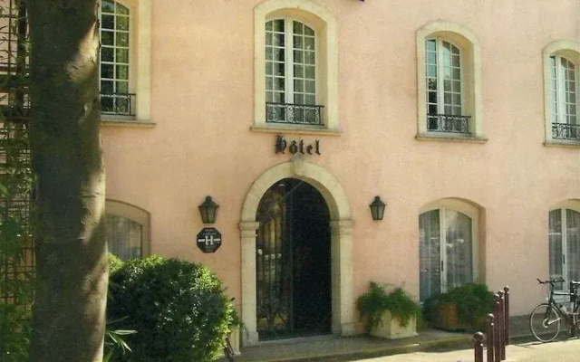 Hôtel les Echevins