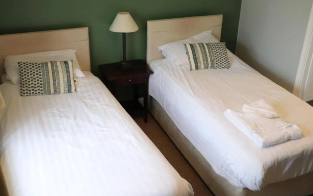 The Old Pheasant Hotel