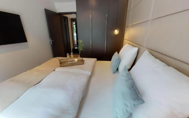 White Pearl Apartment 2.06