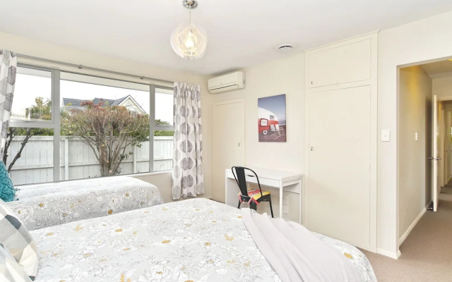 Longmuir - Christchurch Holiday Homes