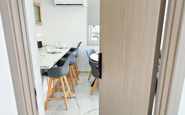 Urban Comfort Apartment
