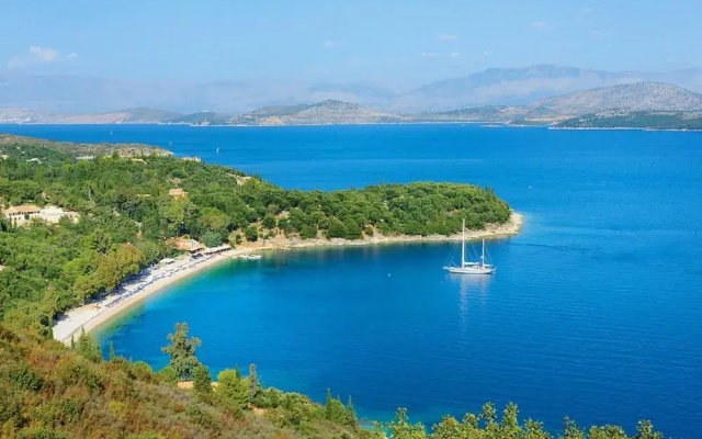 Villa Nafsika in St Stefanos Bay