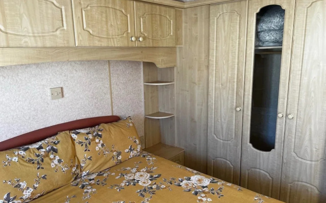 2 Bedroom Caravan Hunstanton Pets go Free