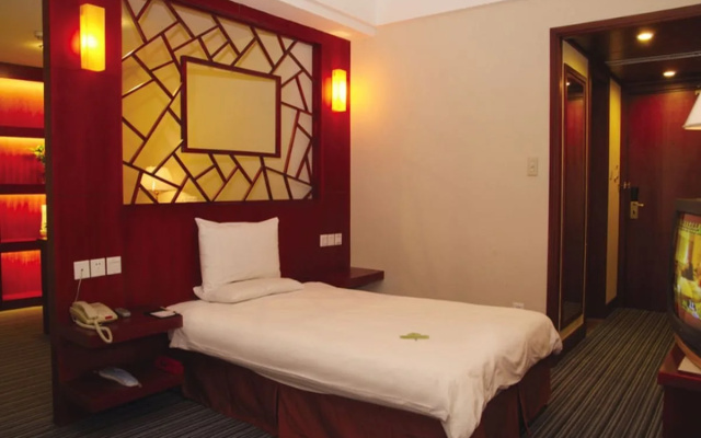 Maochen New Century Hotel