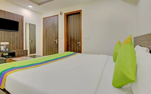 Dwarka Residency by OYO Rooms