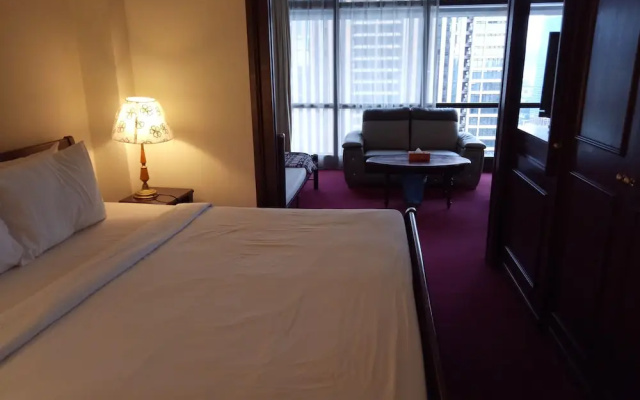 Real Point Suites at Times Square