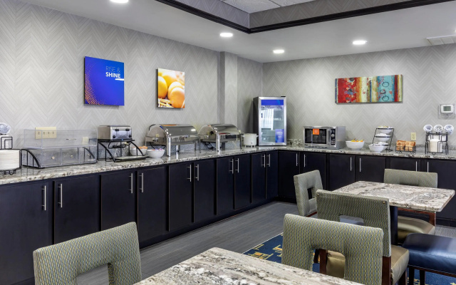 Comfort Inn & Suites Pauls Valley - City Lake