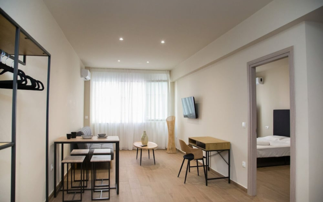 Stoa Luxury Apartment