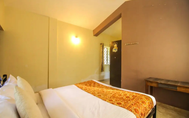 OYO 11314 Home Vibrant 2BHK Villa Siolim