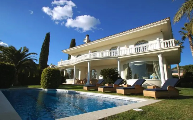 Villa Rogher