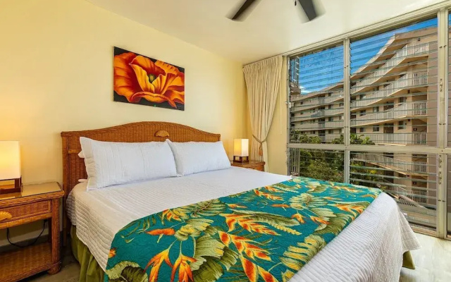 Kamaole Nalu 402 2 Bedroom Condo, Kihei