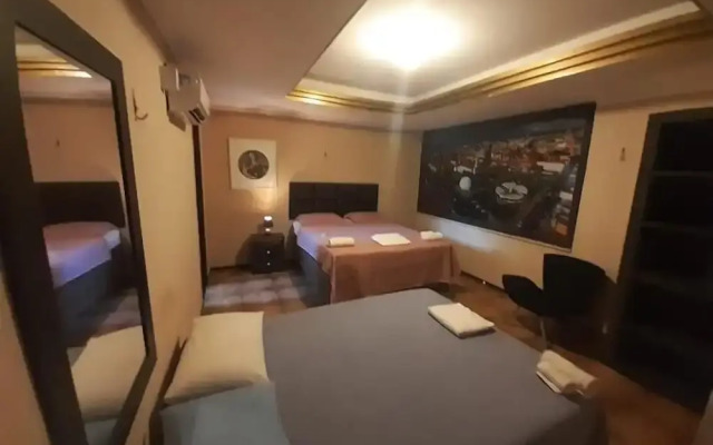 Hotel Naciuonal