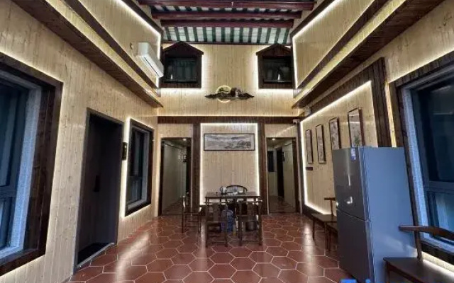 Sihan courtyard