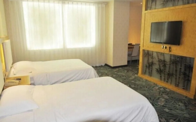 June Hotel