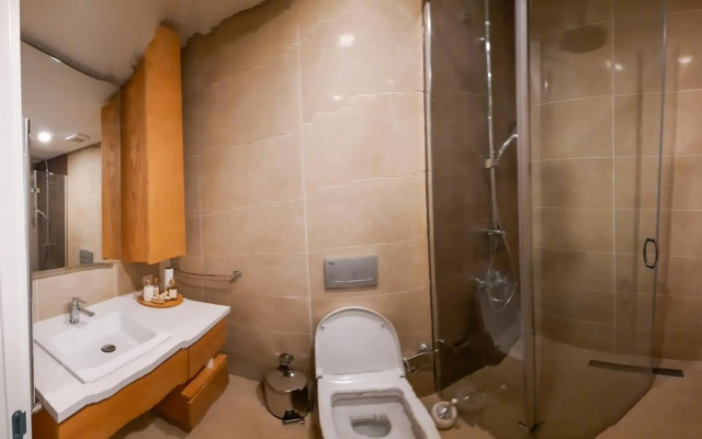 Ultra Lux Residence Flat-Great Location