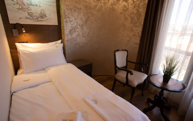 Hotel Vrbak ND