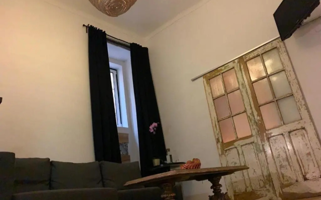 Old Town Lx Suites