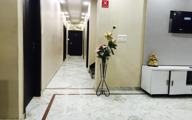 Hotel Aaradhya Residency