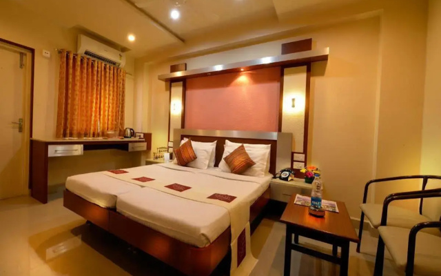 Hotel navaRatna