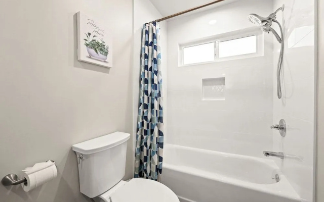 Stylish & Charming 15min to Downtown LA