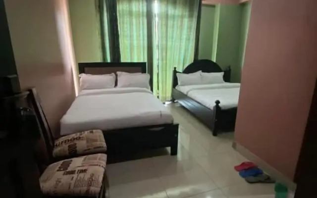 Suzie hotels