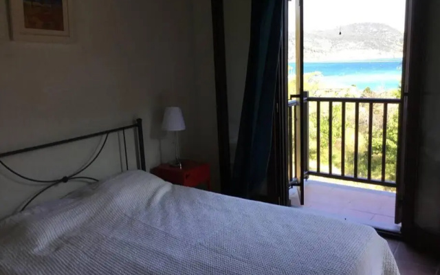 Kitty's House,country,olive grove,private,quiet,views ,1 km to skopelos ,sleeps 5