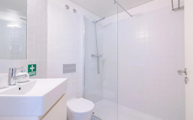 Taipas-11 in Oporto With 2 Bedrooms and 1 Bathrooms