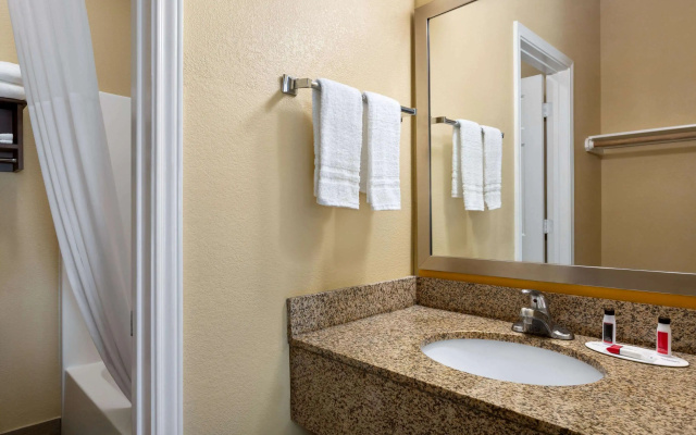 Days Inn by Wyndham Port Aransas TX
