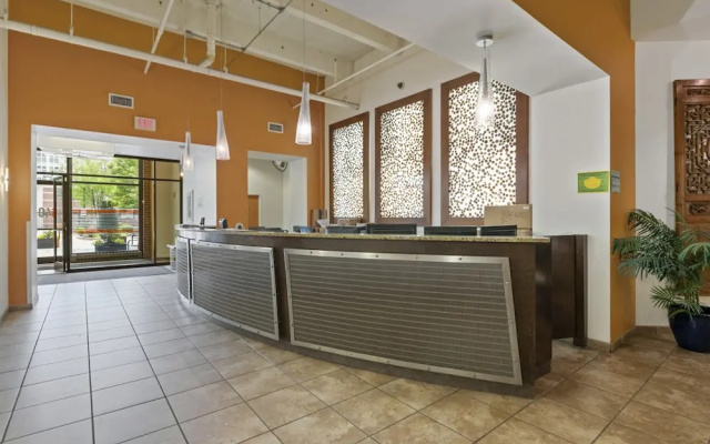 Loft 640