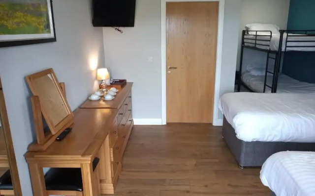 Standing Stones Lodge