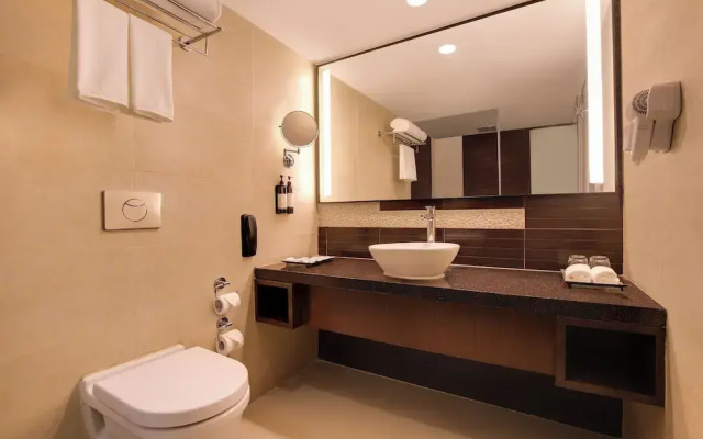 Lemon Tree Premier Navi Mumbai
