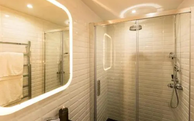 Private Apartment 2 -Old Town