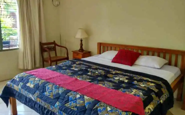 Trophy Hotel