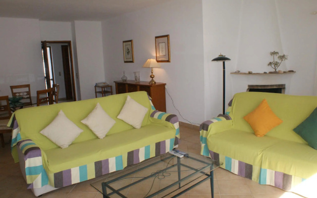 V007 Beach Villa / Da Praia (Oceano)