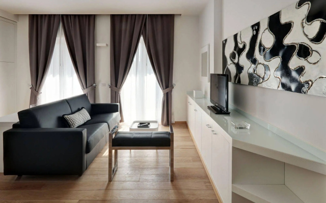 River Suites