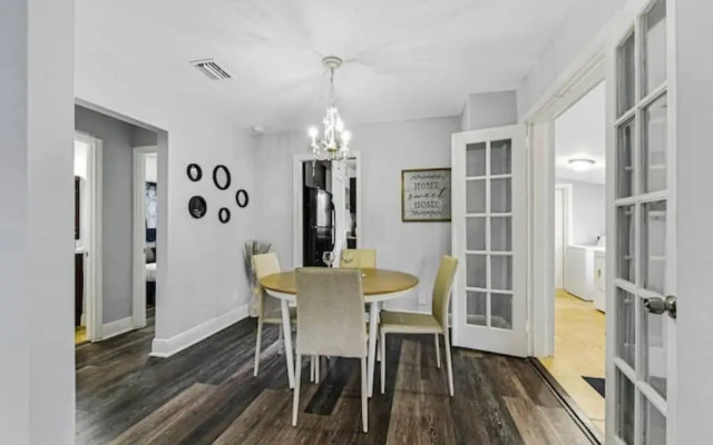 2908 Hollywood in Hollywood