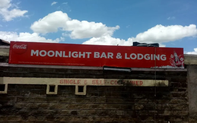 Moonlight Bar & Lodging