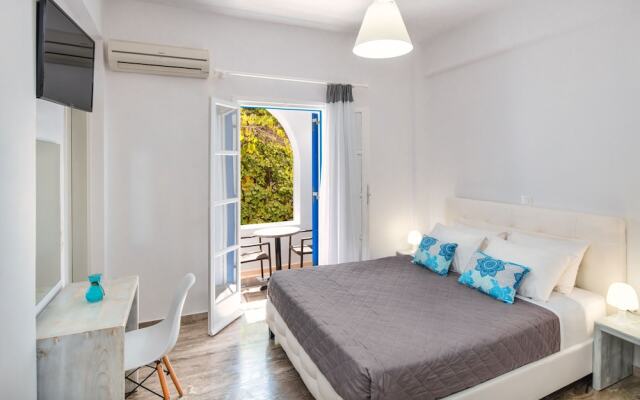 Отель Pension Kavallaris & Apartments Греция, Остров Санторини - отзывы, цены и фото номеров - забронировать отель Pension Kavallaris & Apartments онлайн вид на фасад