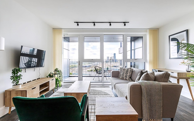 Stylish and Bright West London Gem