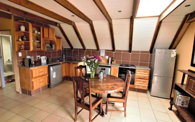 Retro-vintage New Yorker Apartment in Centurion