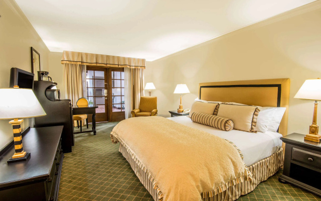Ramada Hotel & Conference Center by Wyndham Las Cruces