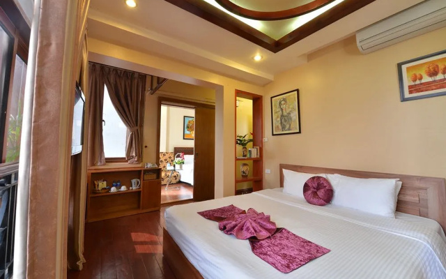 Hanoi Silver Moon Lakeview Hotel