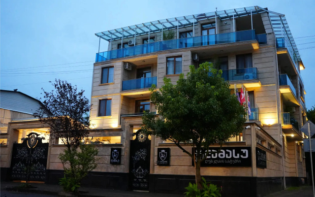 Hotel exterior · Batumi — photo 8