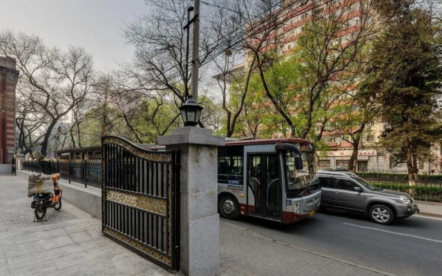 Huafang Business Hotel