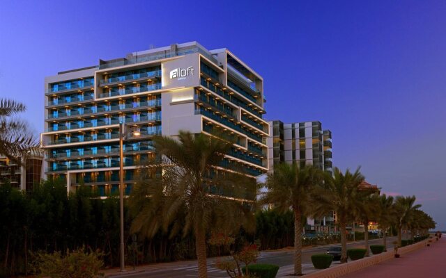 Отель Aloft Palm Jumeirah ОАЭ, Дубай - 2 отзыва об отеле, цены и фото номеров - забронировать отель Aloft Palm Jumeirah онлайн вид на фасад