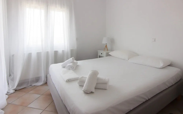 Perla Cozy Apartment near beach