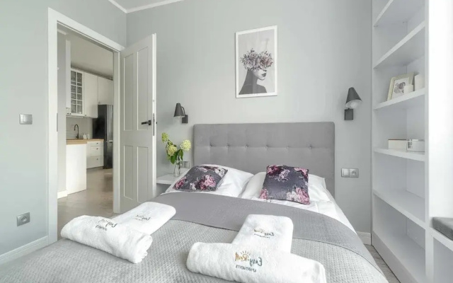 Comfortable Apartment by the sea