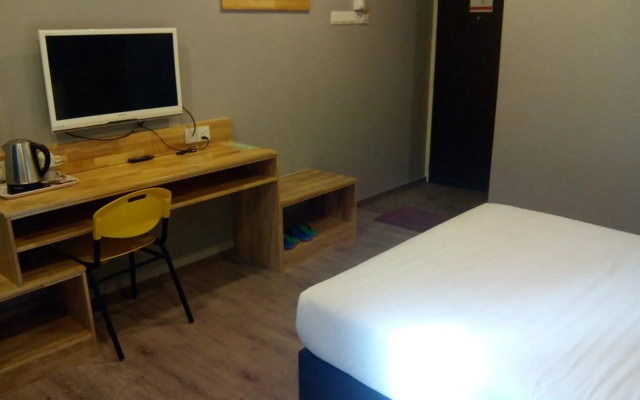 Hotel Suria 18