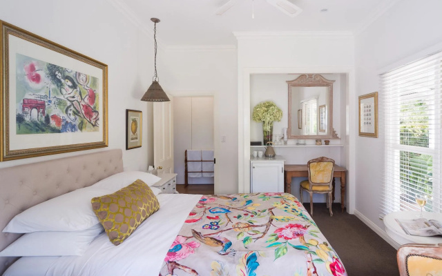 Abelia House