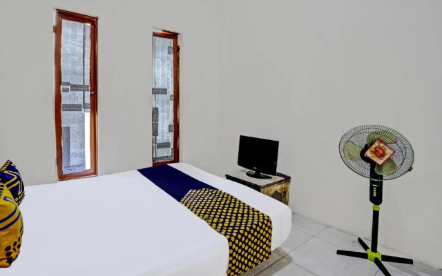 OYO LIFE 92077 Tarlo Guest House 3